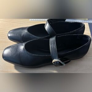 Old Navy Black Mary Jane Flats